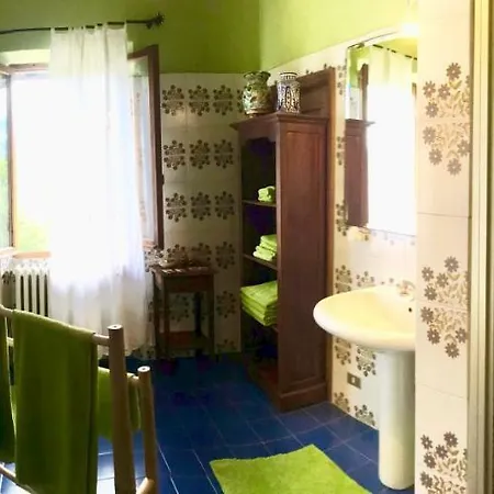La Della Fattoria Le Sorgenti Italia 5 Girasoli Bed & Breakfast 2*